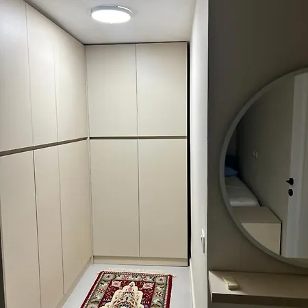Duplex In Apartment *